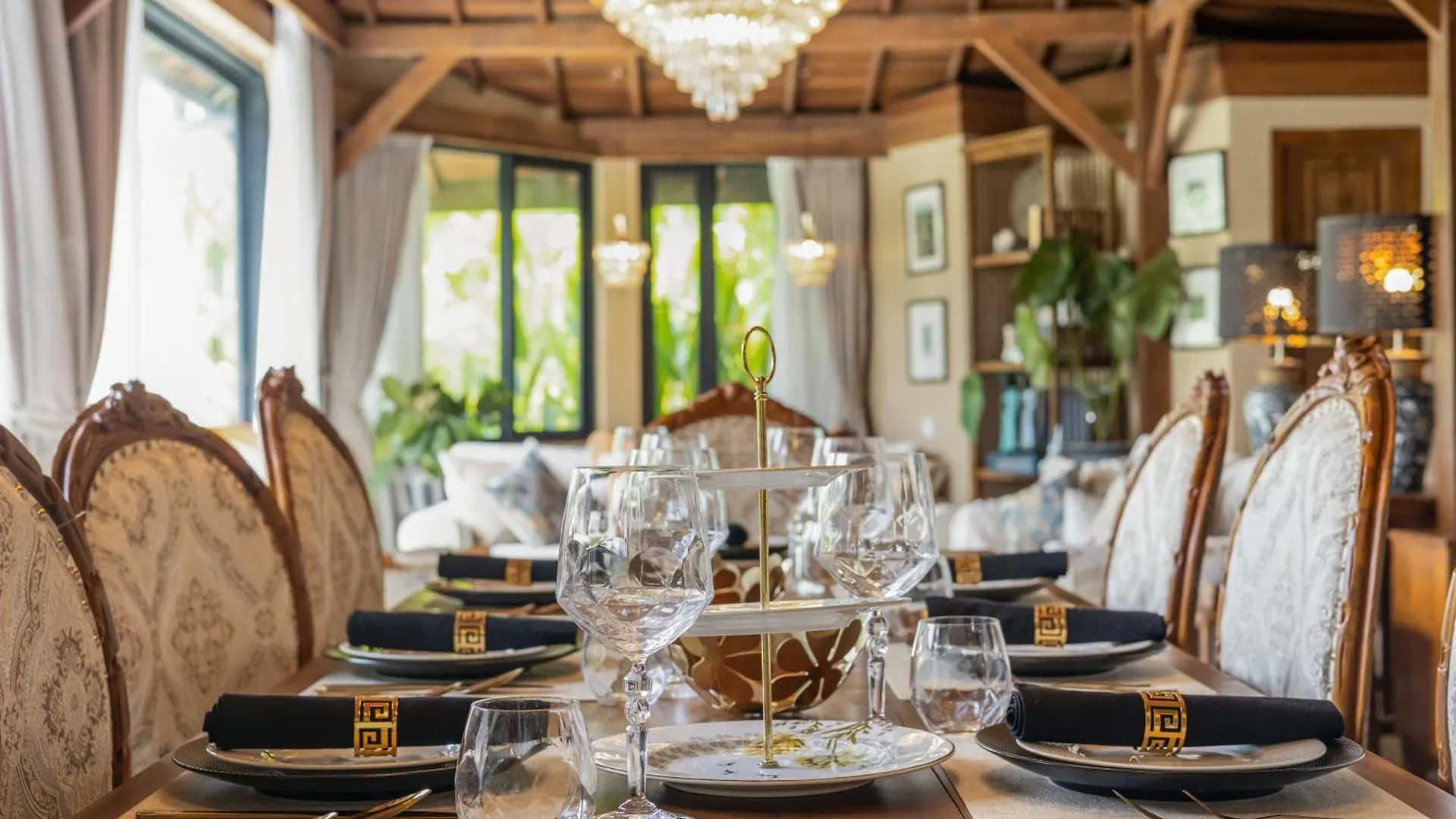 Luxurious Arakana Villa With Pool Jimbaran